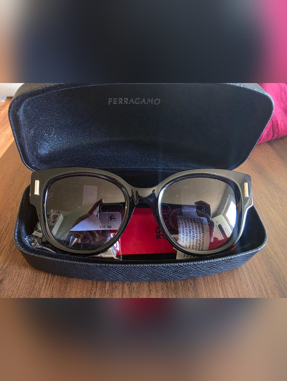 Brand NEW! Salvatore Ferragamo Women's Sunglasses Black